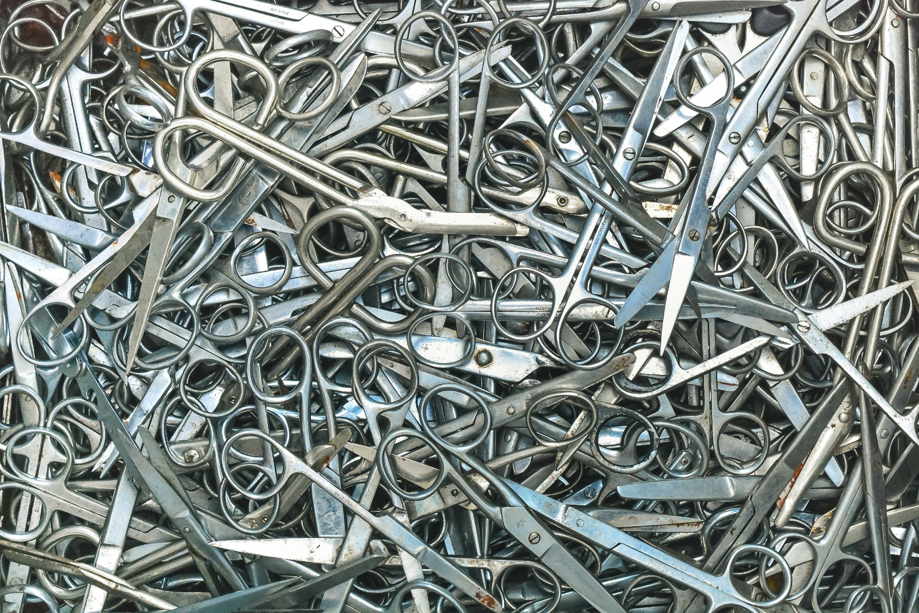 what does a surgical tech earn in florida